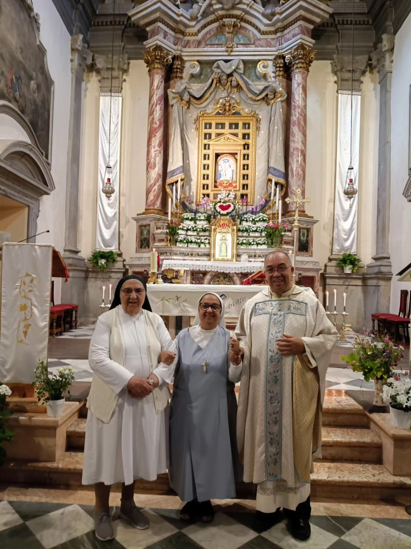  Santuario Beata Vergine delle Grazie di Boccadirio  a Castiglione dei Pepoli 